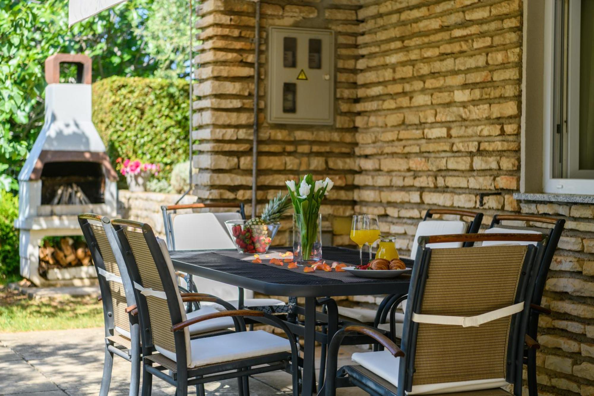 Ferienwohnung Krajcar Banjole Exterior foto