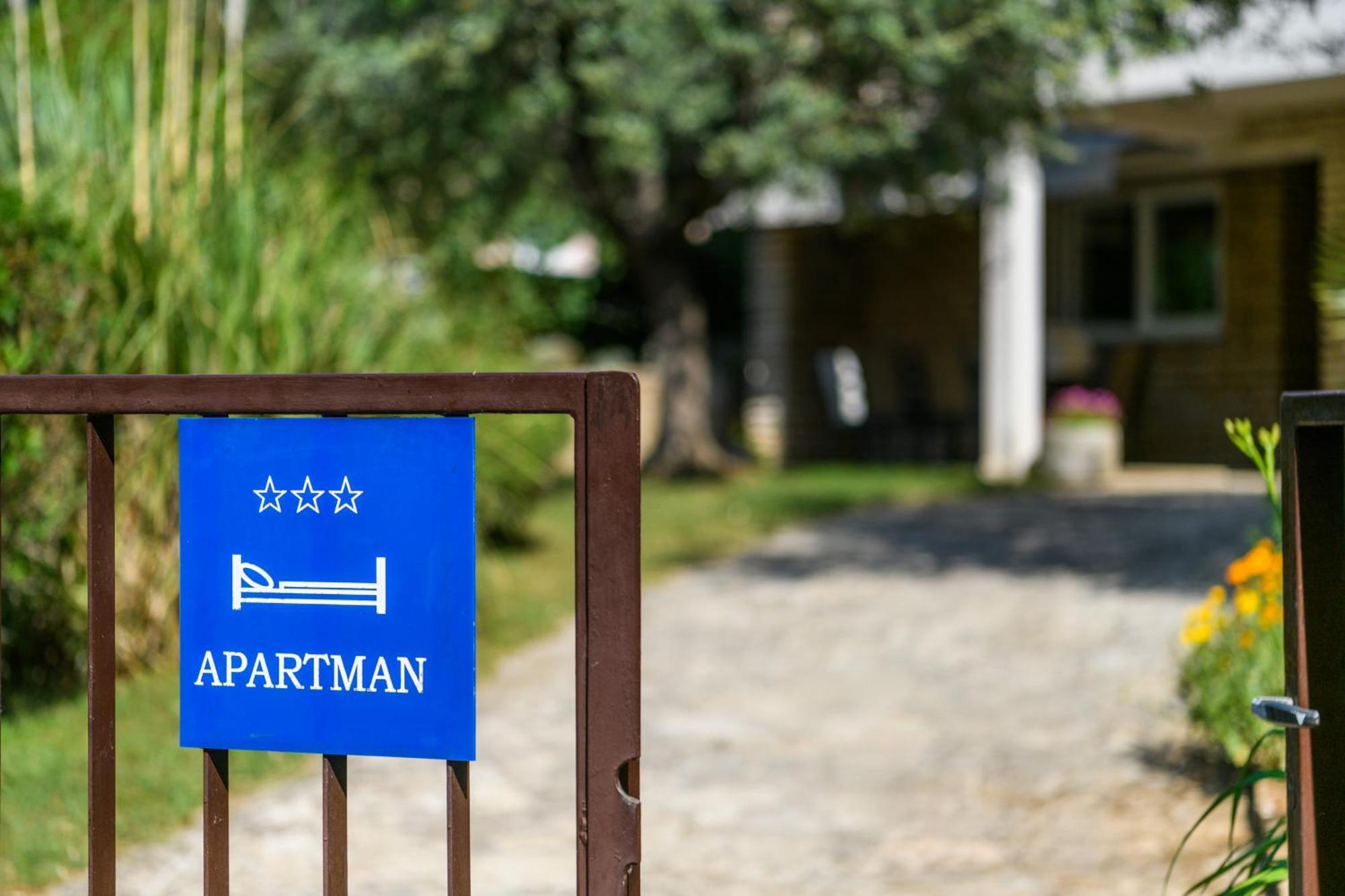 Ferienwohnung Krajcar Banjole Exterior foto